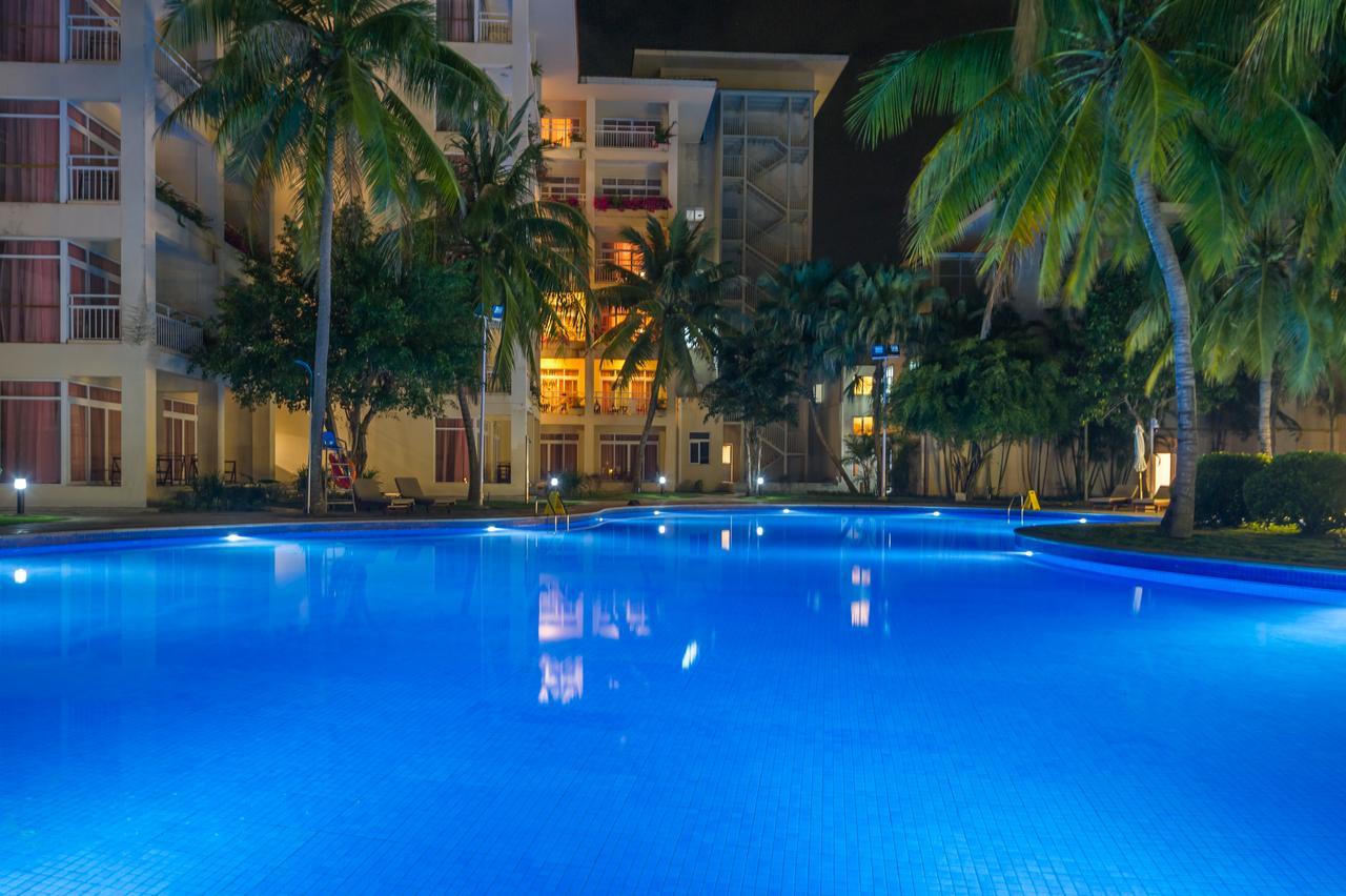 Sanya Resort Golden Palm Exterior photo